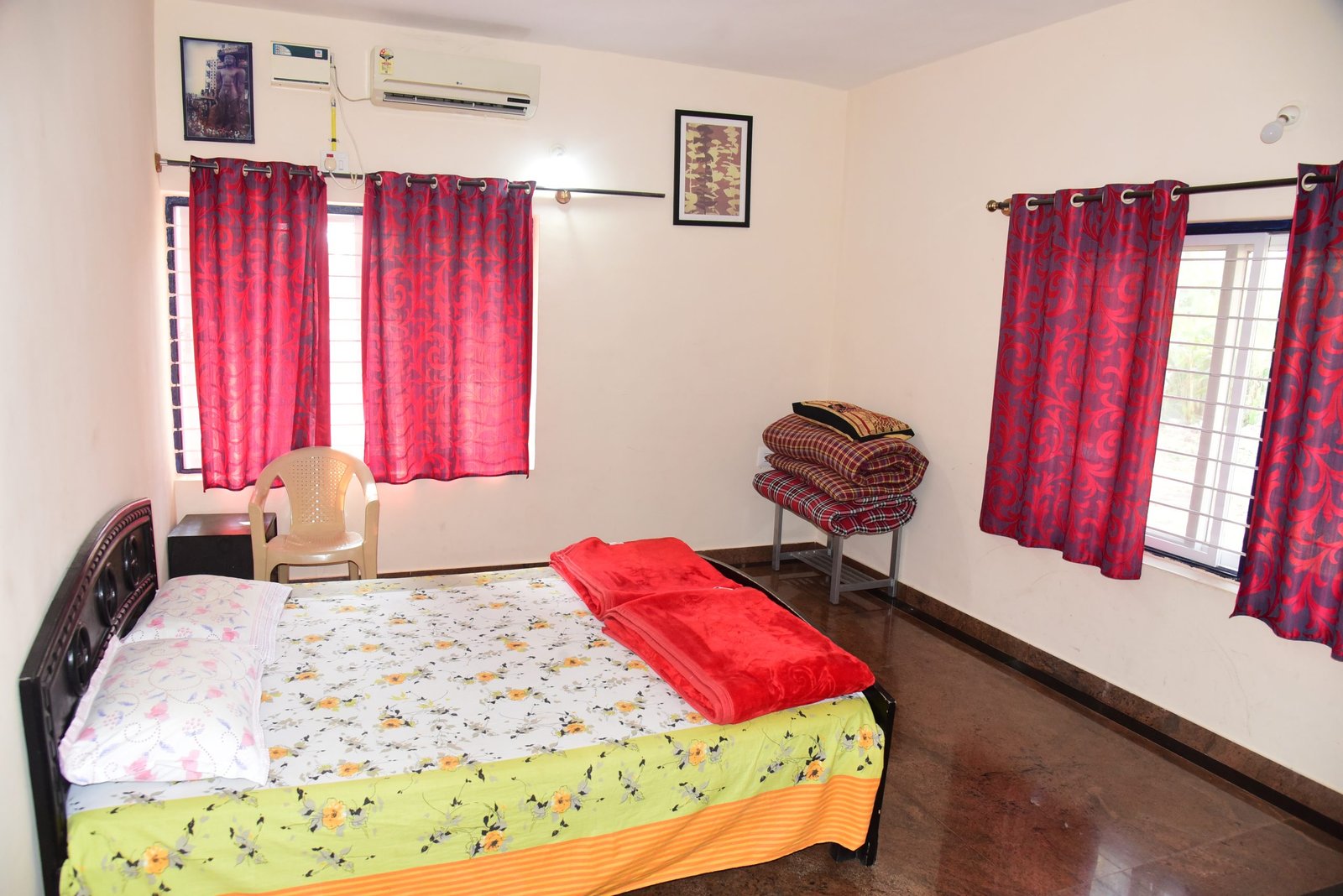Accommodation building at Vidyanand Nilaya